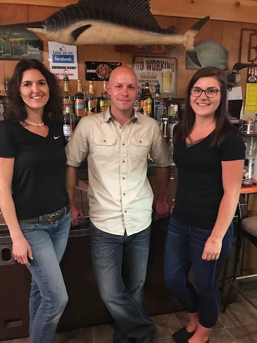 Sherrard's Resort (Luke's Sunny Saloon) Picture 4