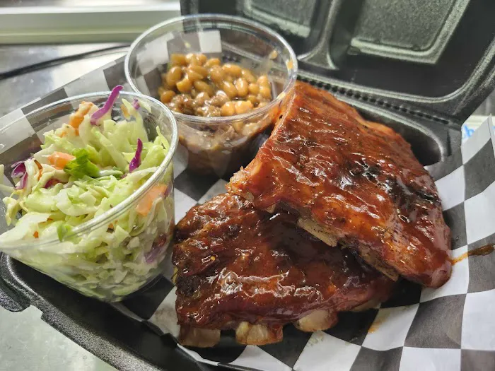 Sherrard's Resort (Luke's Sunny Saloon) Picture 9