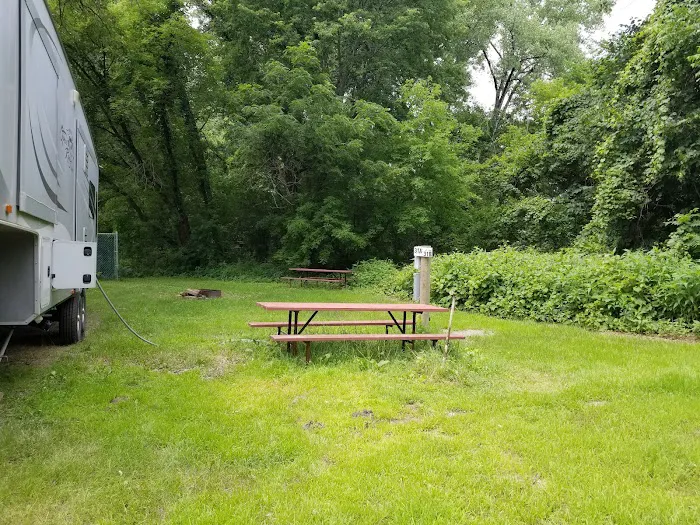 Shady Oaks Campground Picture 4