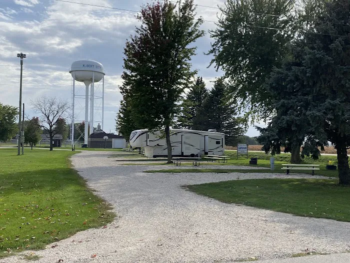 Sunset Park Campground Picture 5