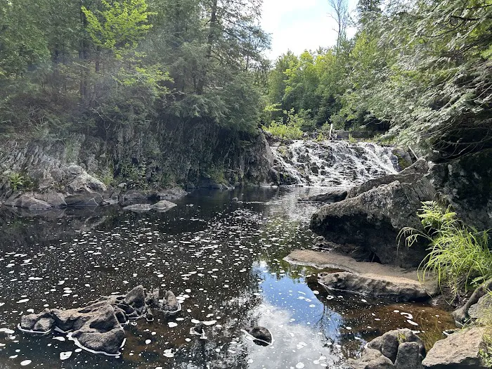 Upson Falls campground Picture 4