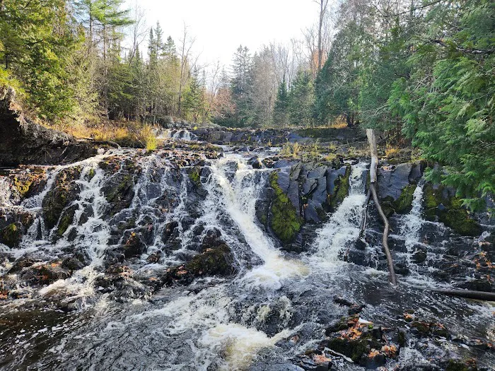 Upson Falls campground Picture 3
