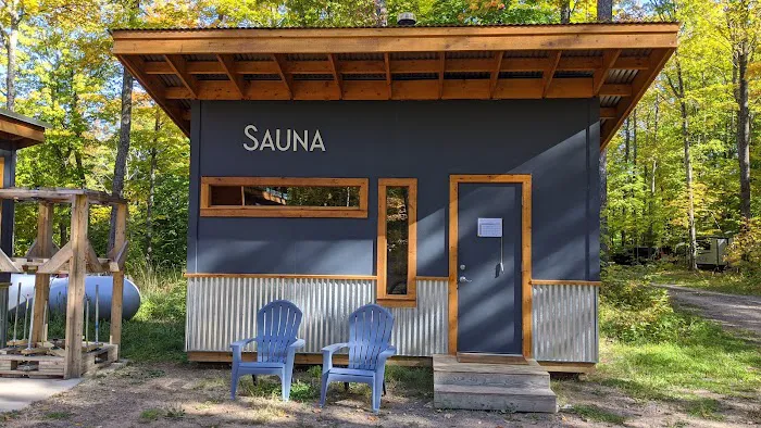 ROAM Adventure Basecamp Picture 3