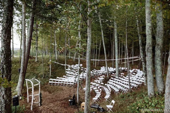 The Lodge at Little Girl's Point Picture 7