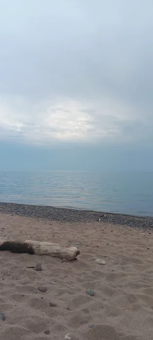 The Lodge at Little Girl's Point Picture 9