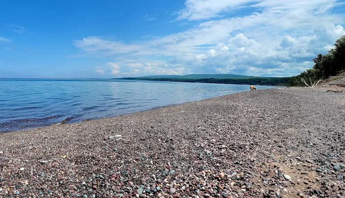 The Lodge at Little Girl's Point Picture 1