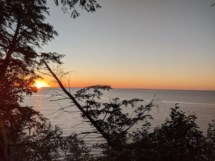 Black River Harbor Campground Picture 10