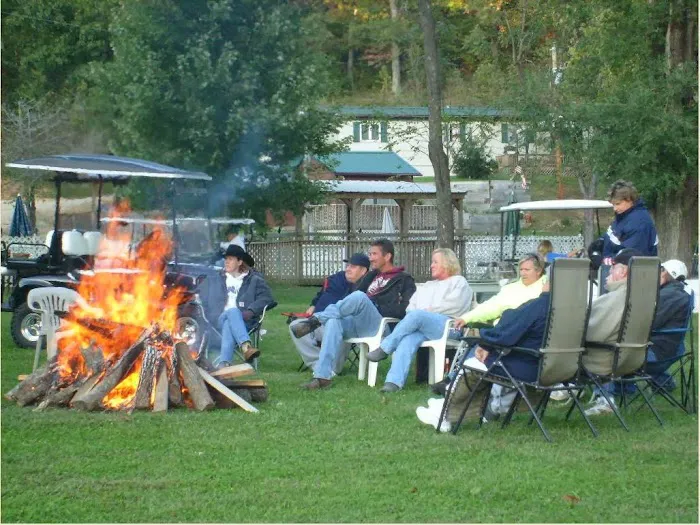 Shorewood Landing on Lake Ozark Picture 3
