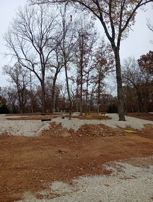 Rustic Ridge Cabins & Campground Picture 4