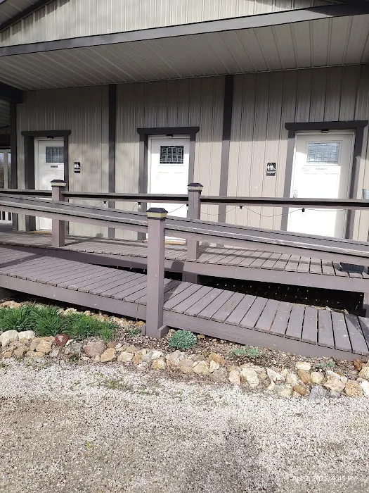 Camp Creekside Picture 4