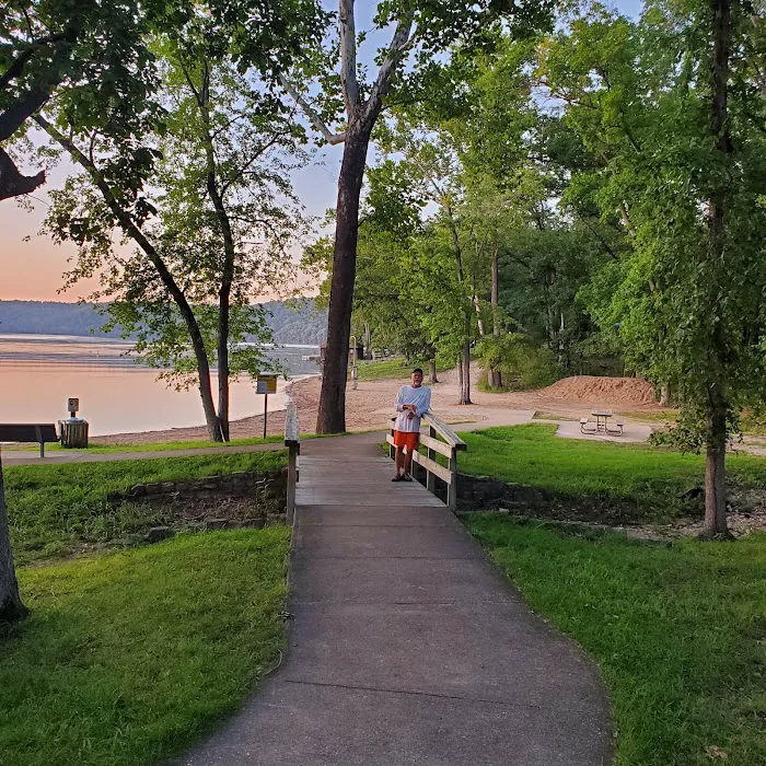 Lake of the Ozarks State Park Campgrounds Picture 8
