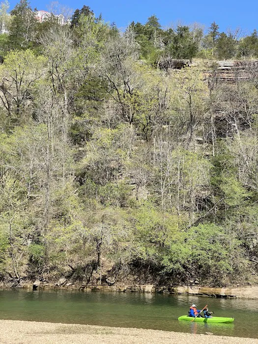 Sylamore Creek Camp Picture 6