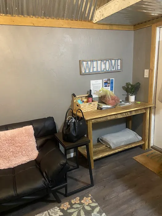 Happy Hippie Hollow Picture 3