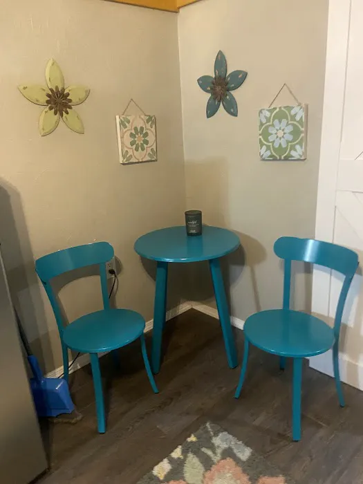 Happy Hippie Hollow Picture 5