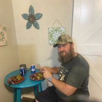 Happy Hippie Hollow ico