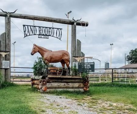 Rodeo Eclipse Campgrounds