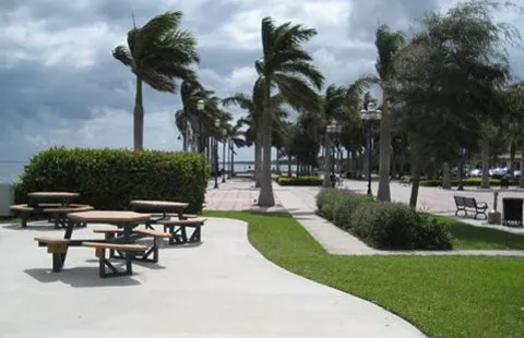 Fort Pierce Downtown KOA Journey Picture 3