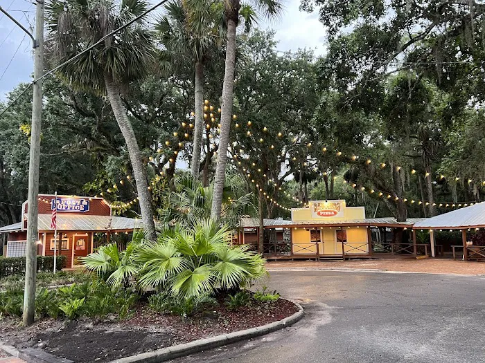 River Ranch RV Resort Picture 9