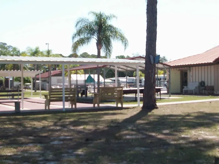 Bonnet Lake Campgrounds Picture 4