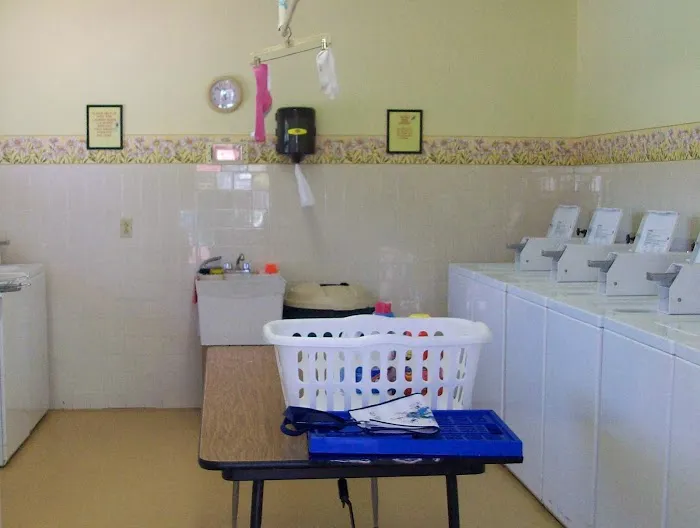 Bonnet Lake Campgrounds Picture 10