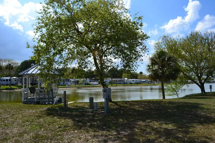 Encore Winter Quarters Manatee Picture 9