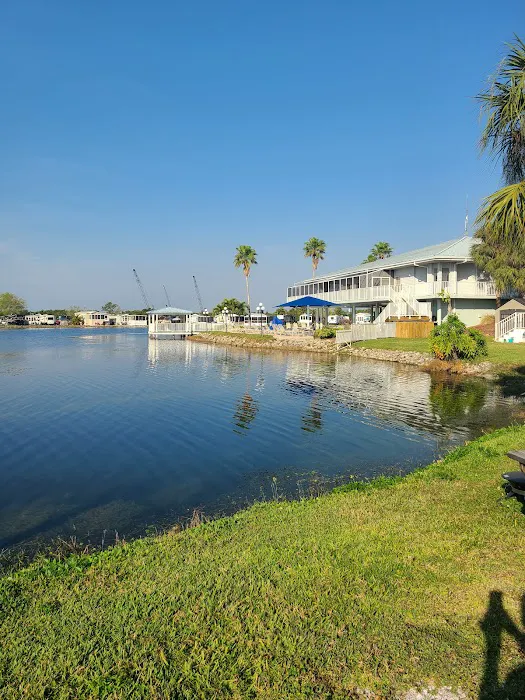 Encore Winter Quarters Manatee Picture 6