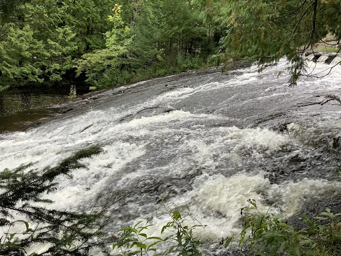 Bond Falls West campground Picture 10