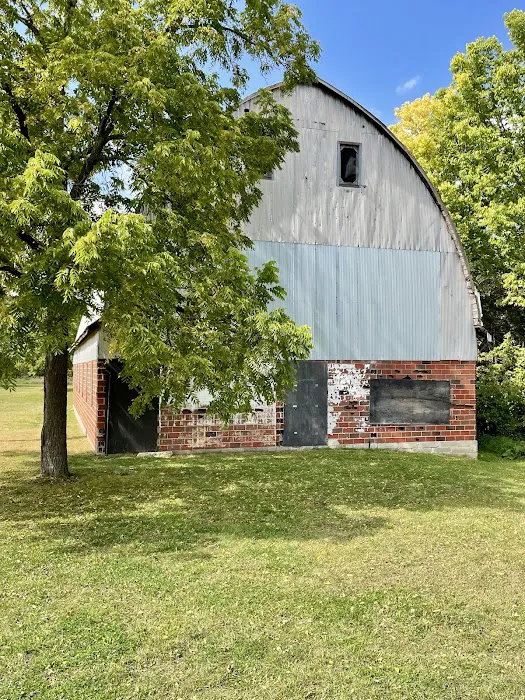 Bluestem Group Campsite - Crow Hassan Park Reserve Picture 3