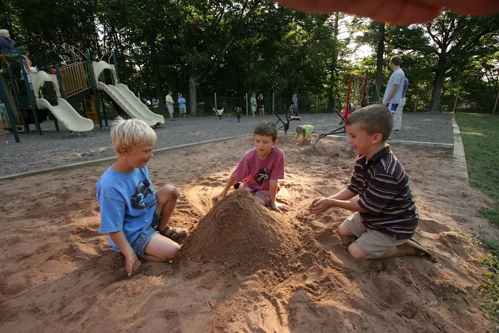 Wildwood RV Park & Campground Picture 9