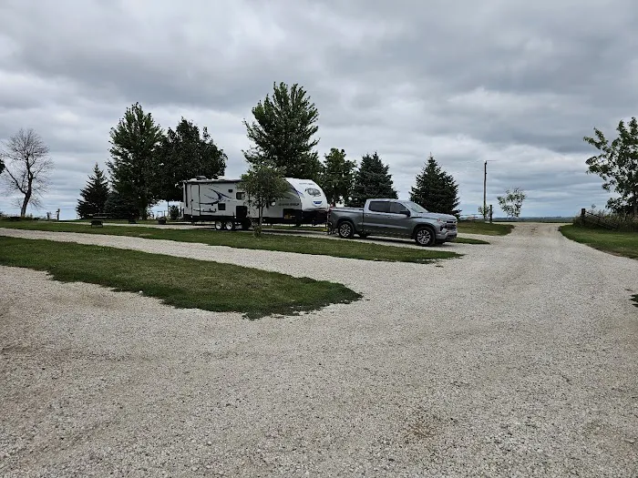 Riverside Park Campground Picture 6