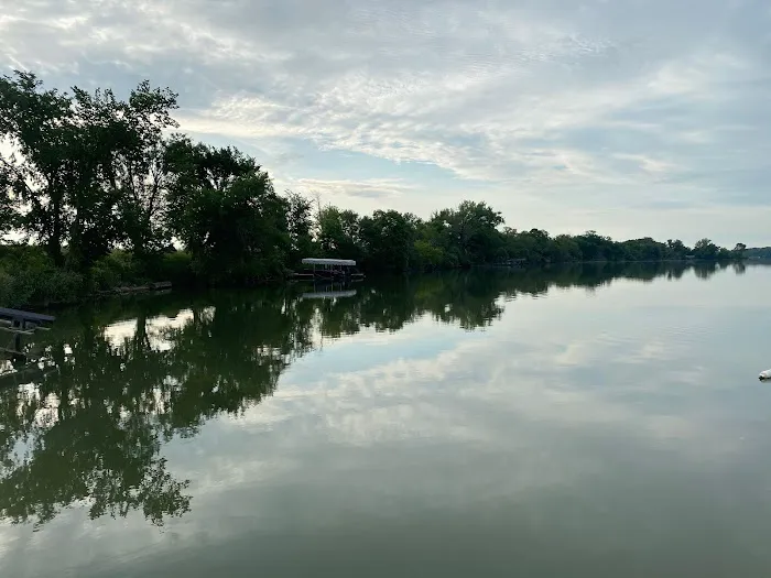 Veterans Lakeside GetAway Picture 1