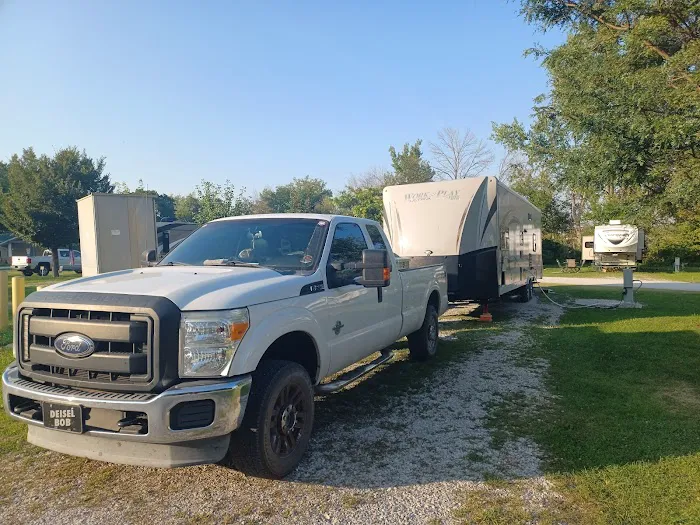 Sunrise Campgrounds Picture 4