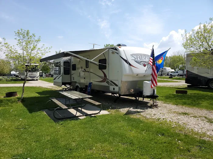 Sunrise Campgrounds Picture 3