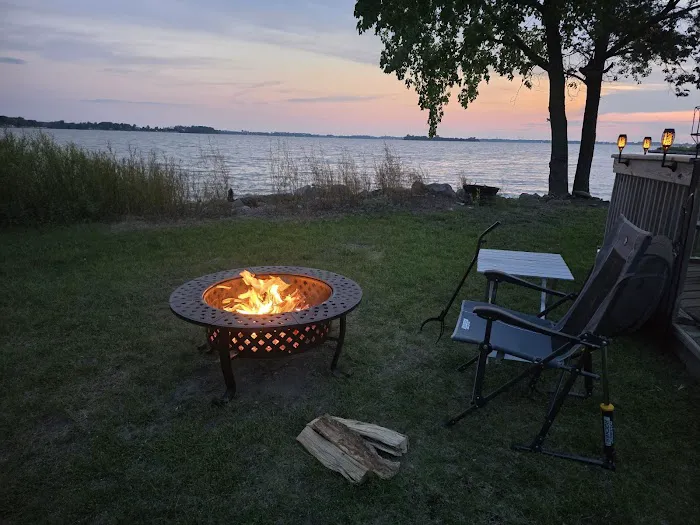 Lakeside Marina & Campground Picture 7