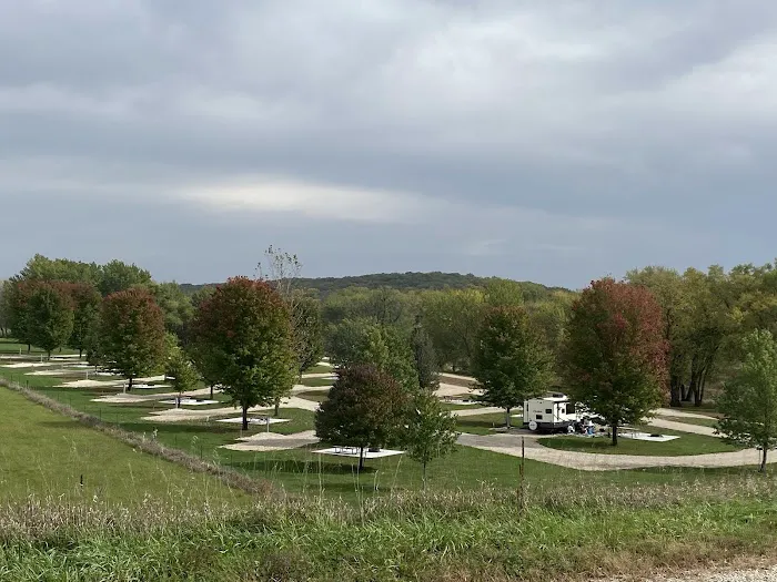 Linn Grove Dam Campground Picture 4