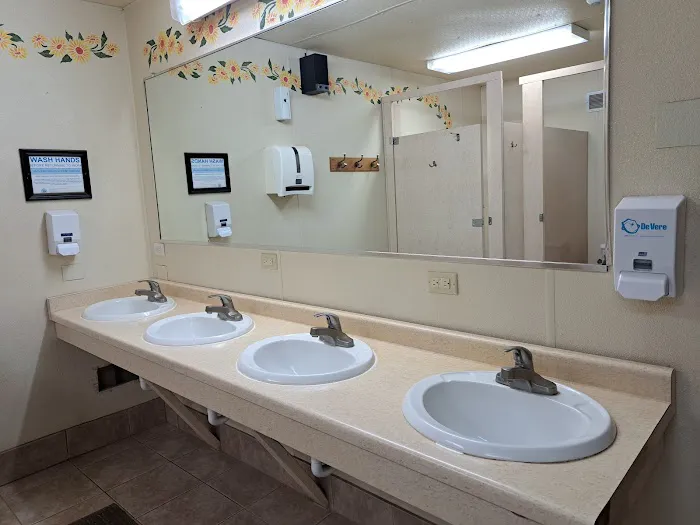 Hayward KOA Holiday Picture 4