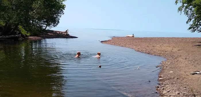 Big Carp 6 Cabin Picture 7