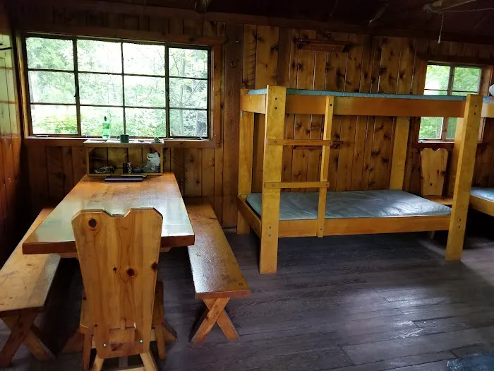 Big Carp 6 Cabin Picture 2