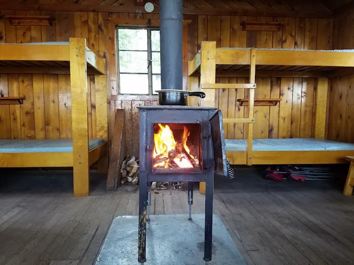 Big Carp 6 Cabin Picture 3