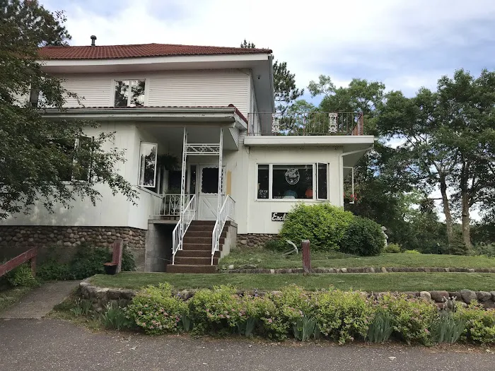 Enchanted Inn Picture 2