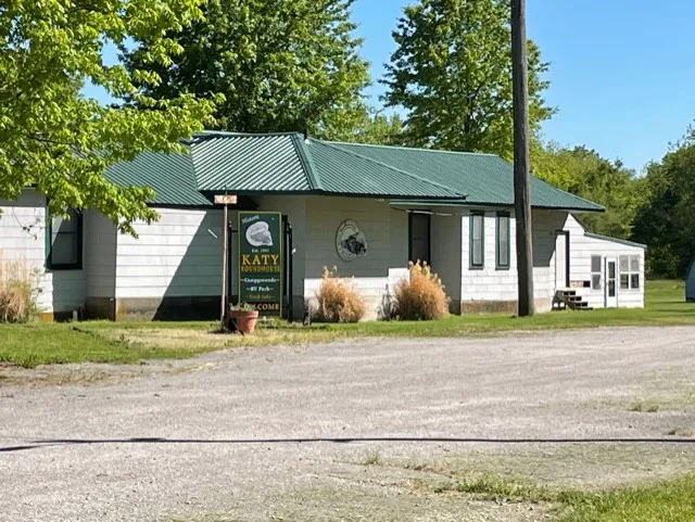 Katy Roundhouse Picture 8