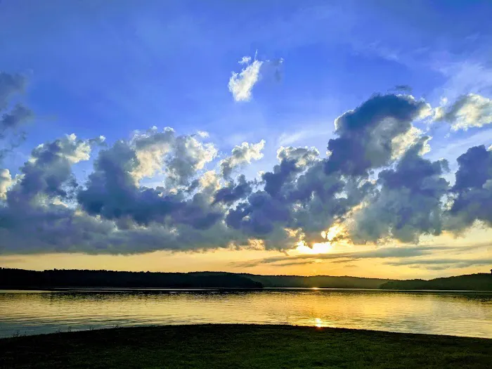Highway 125 Park - Bull Shoals Lake Picture 3