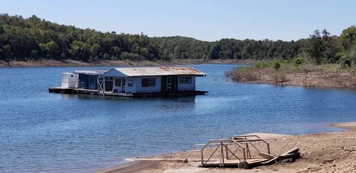 Highway 125 Park - Bull Shoals Lake Picture 8