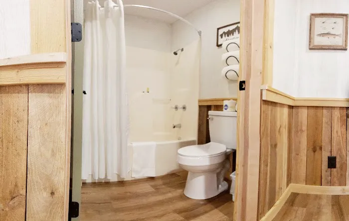 4 Bears Lodge @ Edgewater Beach Resort Picture 5