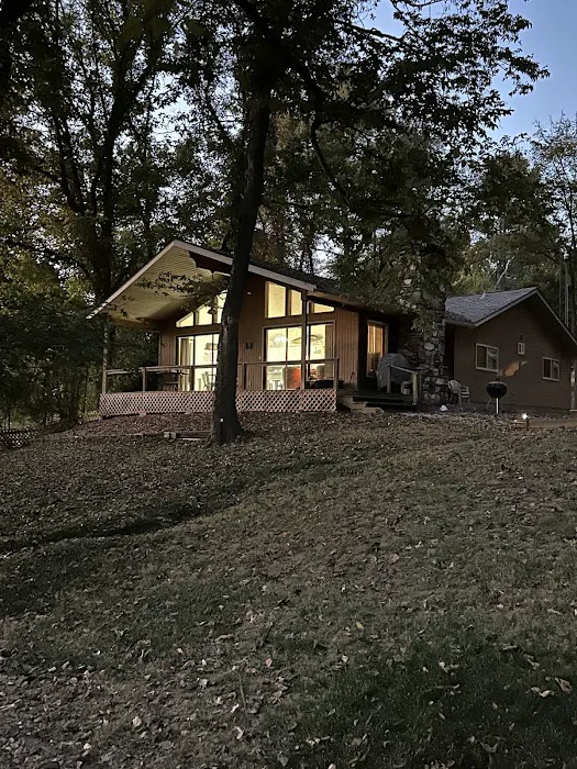 White River Cabin Rental - Cabin 5 - Newland's Lodge Picture 5