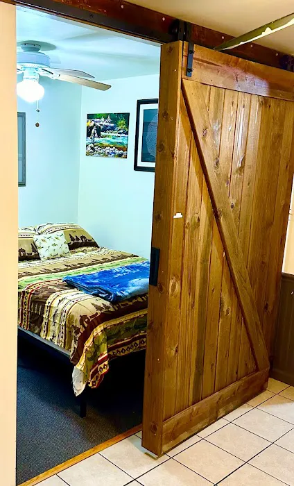 Rivercliff Cabin Little Blue Picture 6