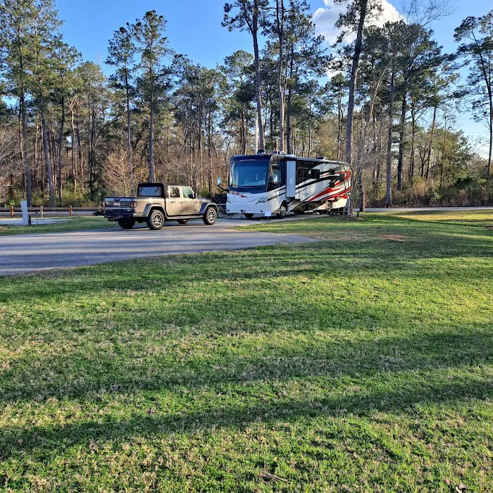 Live Oak Landing Picture 9