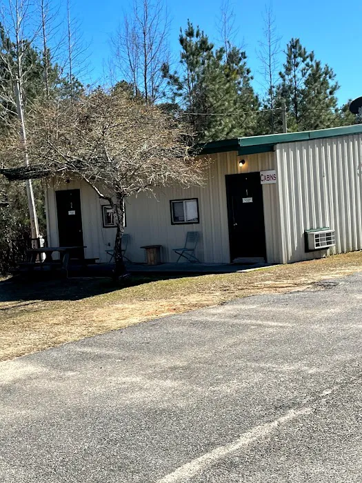 Camp Delta RV Park & Cabins Picture 2