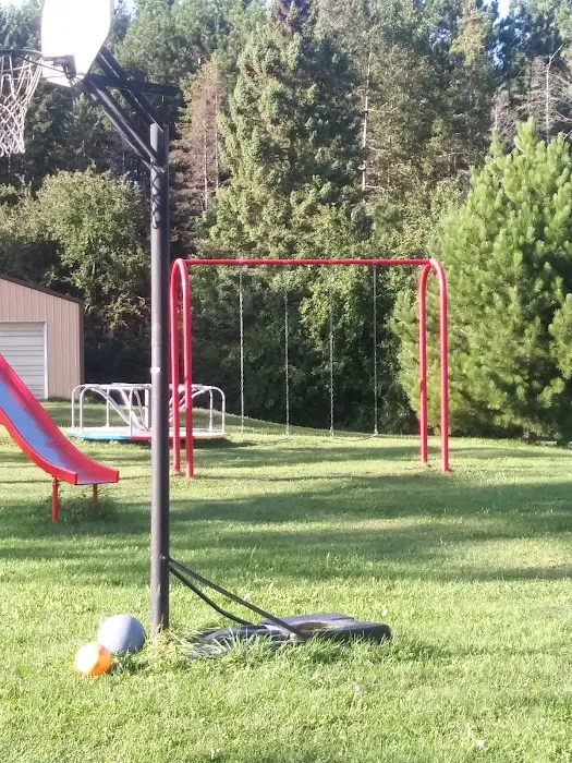 River Road RV Park and Campground Picture 10