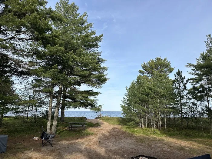 Rustic campground Picture 2